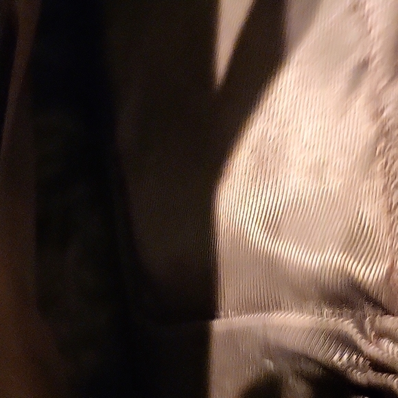 Women's tan, white and black purse.  It is 10 X 14 inches - Picture 4 of 4